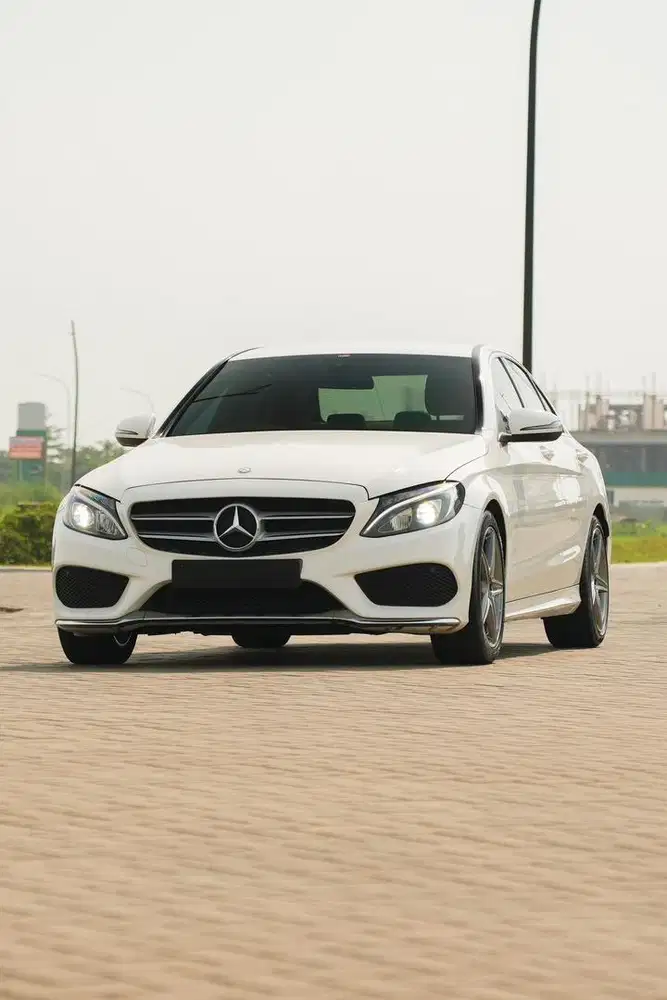 [ Harian ] Mercedes Benz C200 AMG W205 2017