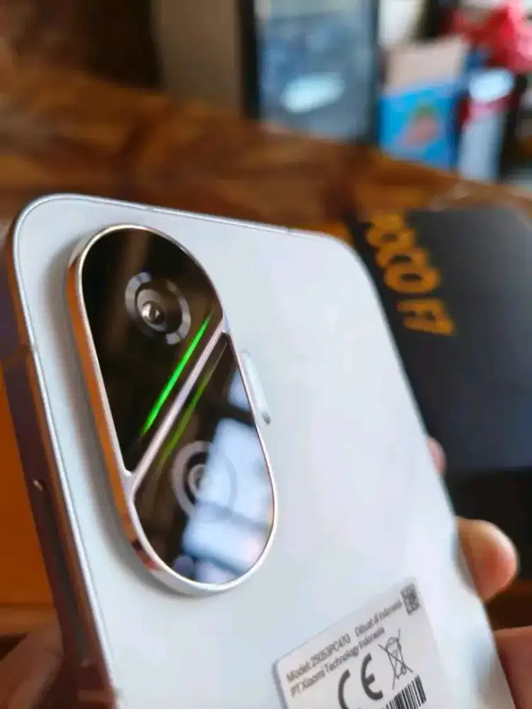 Poco F7 White Mulus