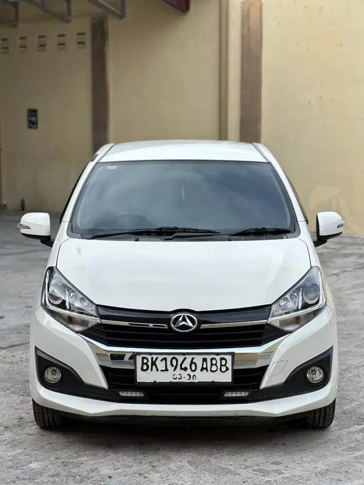 Daihatsu ayla 1.2 R deluxe manual 2020