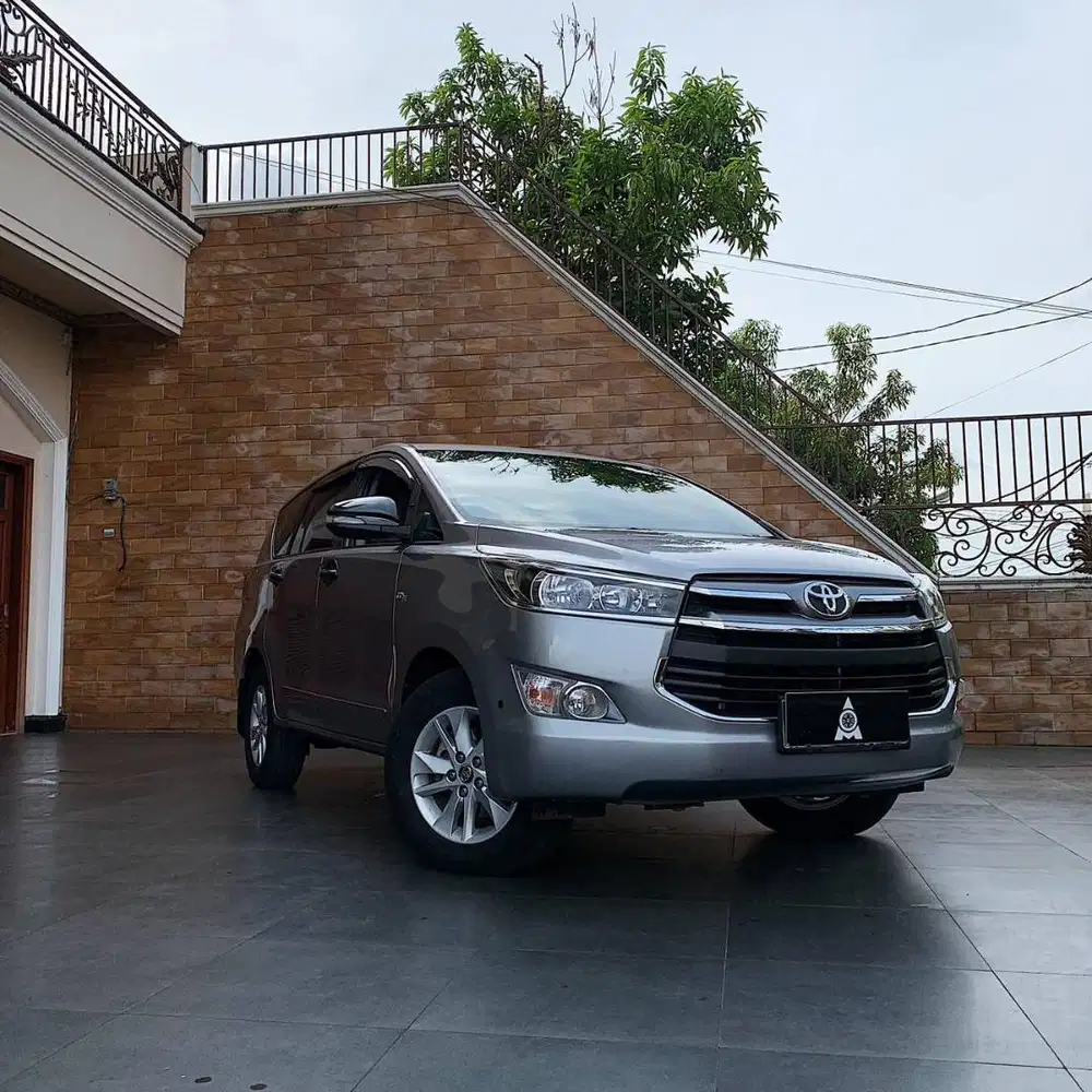 Toyota Innova Reborn Type 2.0 V A/T Tahun 2016