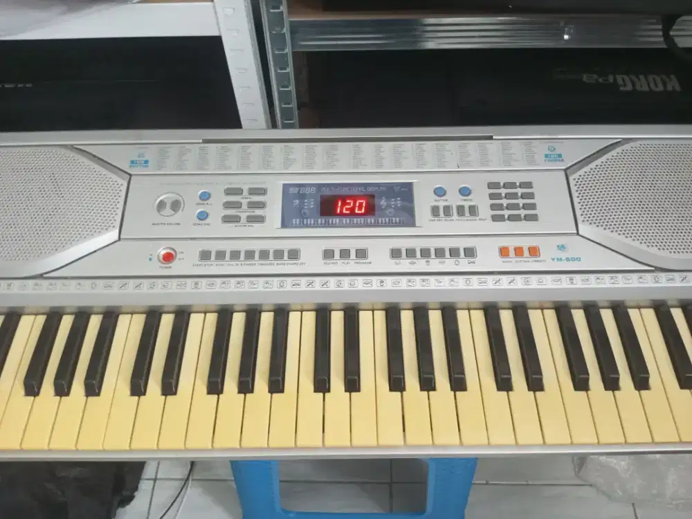 Kybord Casio YM-600