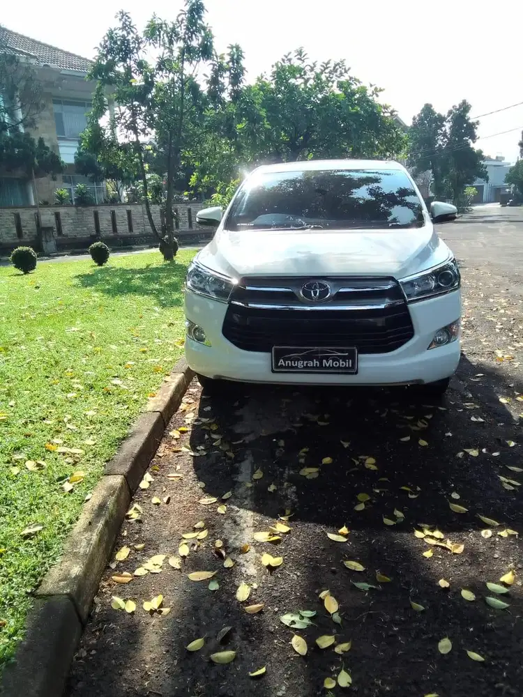 Toyota Kijang Innova 2.4 V Diesel Automatic