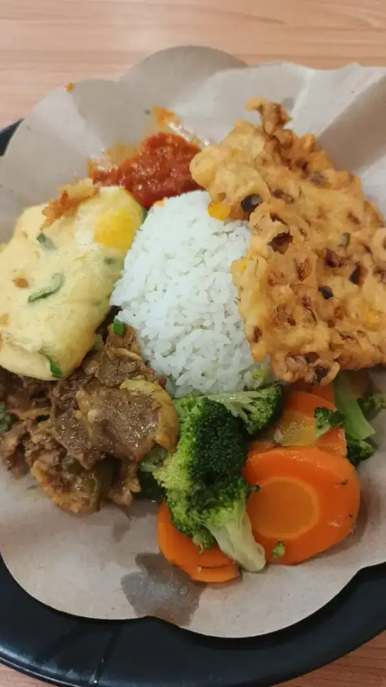 Dicari ART + momong anak