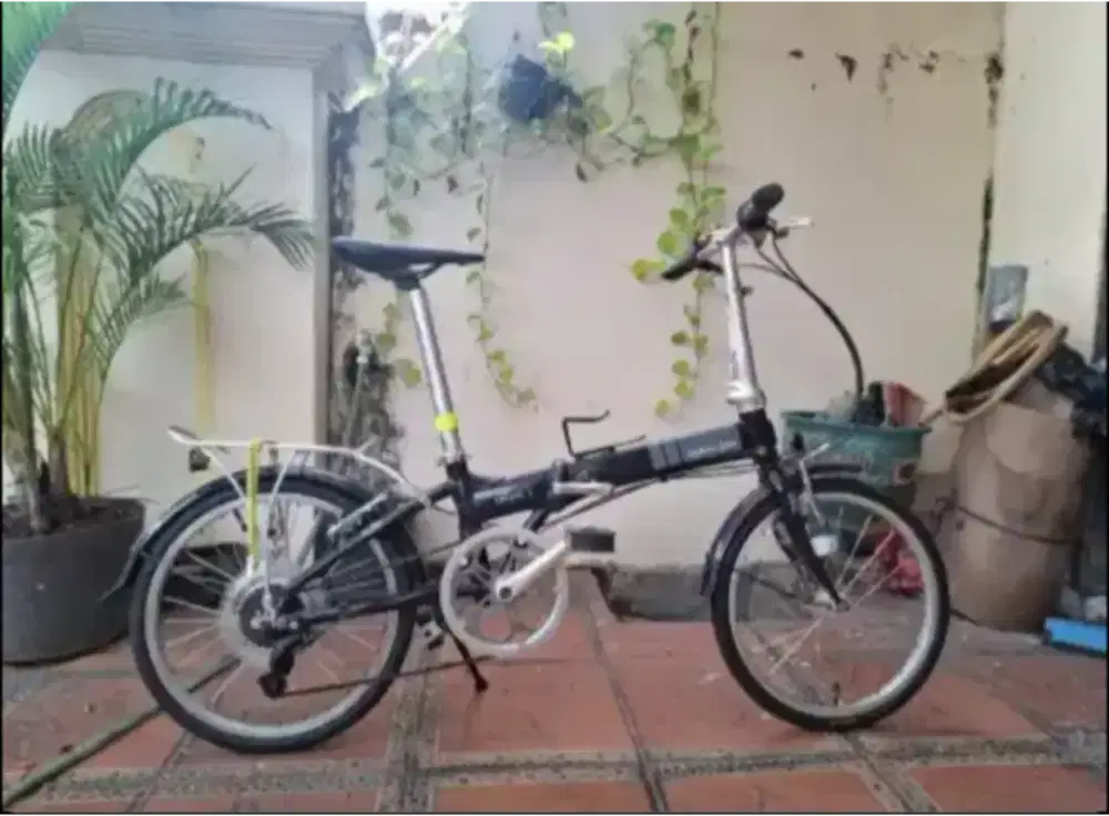 Sepeda lipat Dahon Vitesse