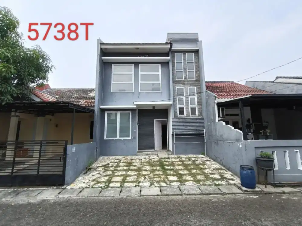 Dijual Rumah Siap Huni tempat strategis 2Lantai di Citra Indah City 5738T