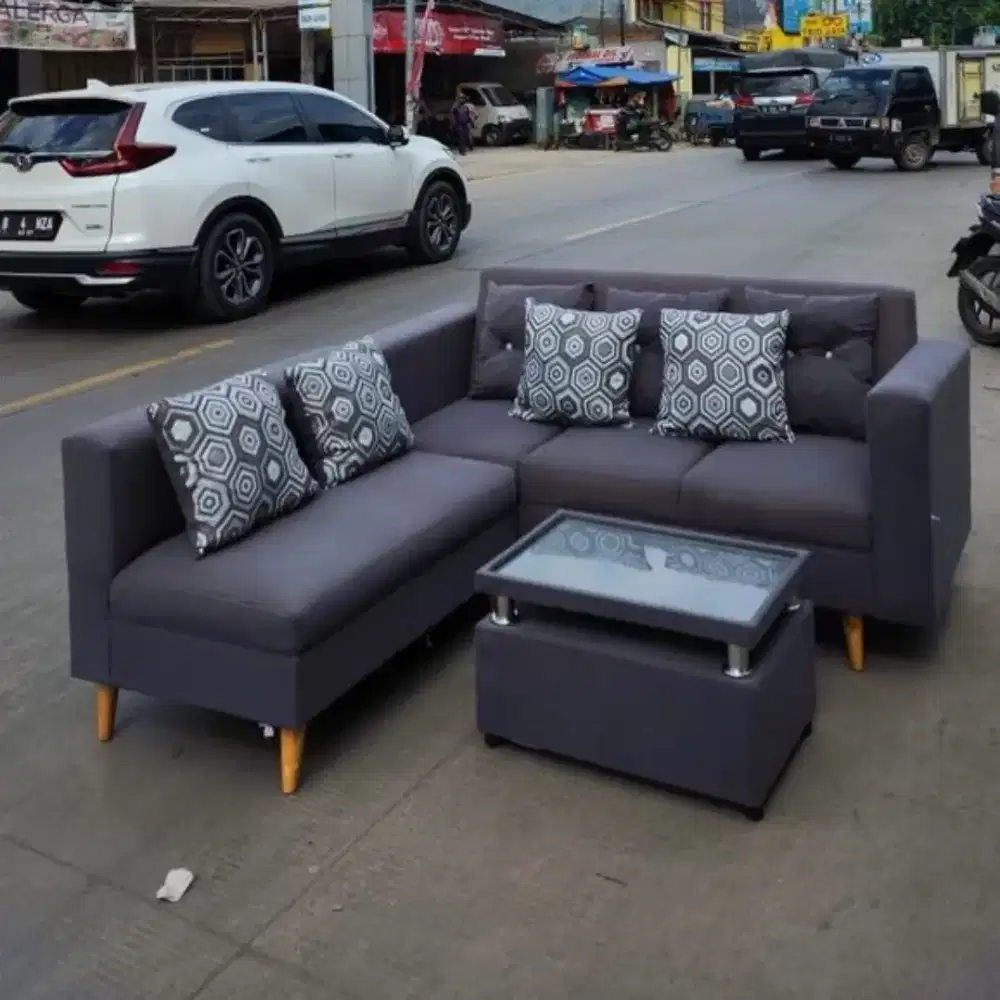 Dijual Cepat Sofa L Putus Minimalis Hitam 3 Seater 2 Seater + Meja SET