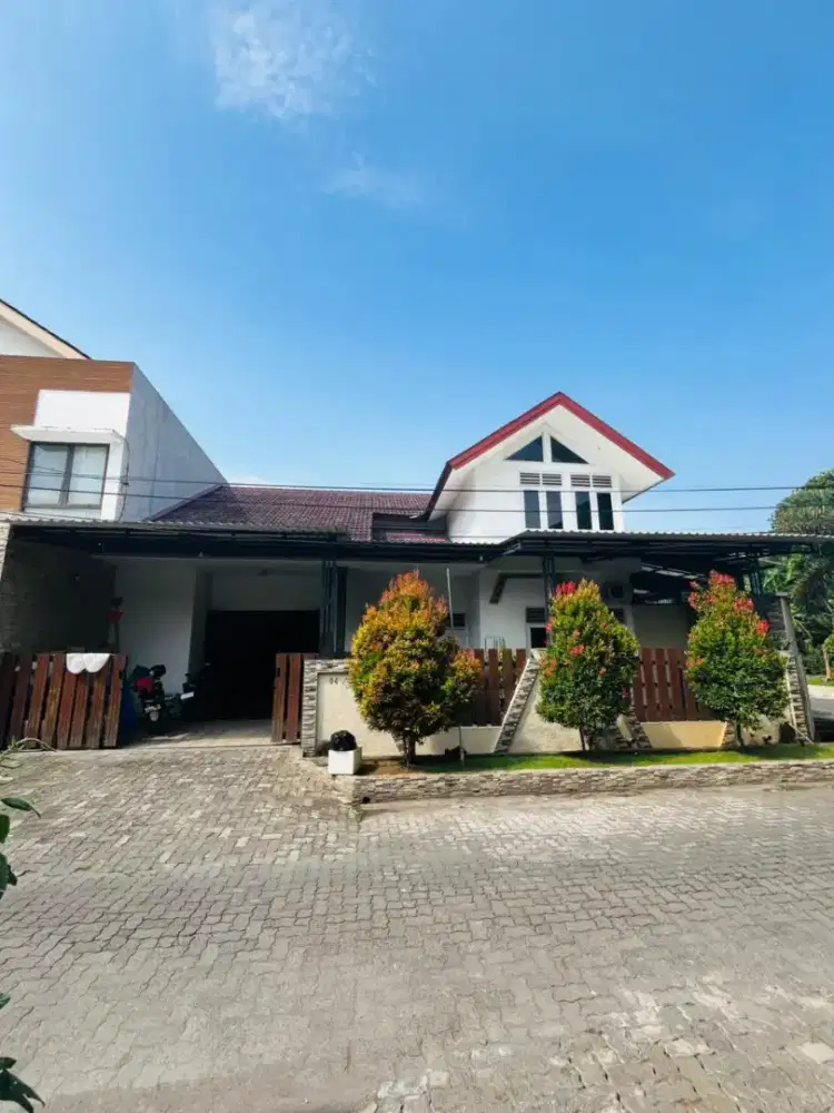 Murah dijual cepat rumah siap huni akses lebar puri anjasmoro