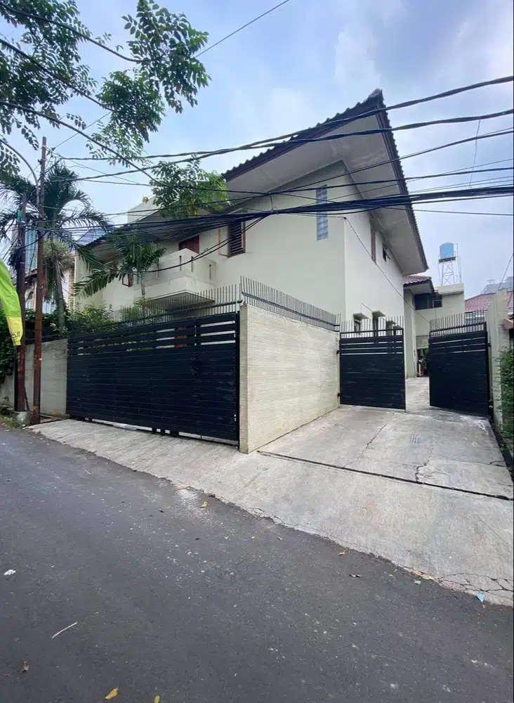 Dijual Rumah Strategis Dekat Mal Citos & Tol di Cilandak Jaksel 17427