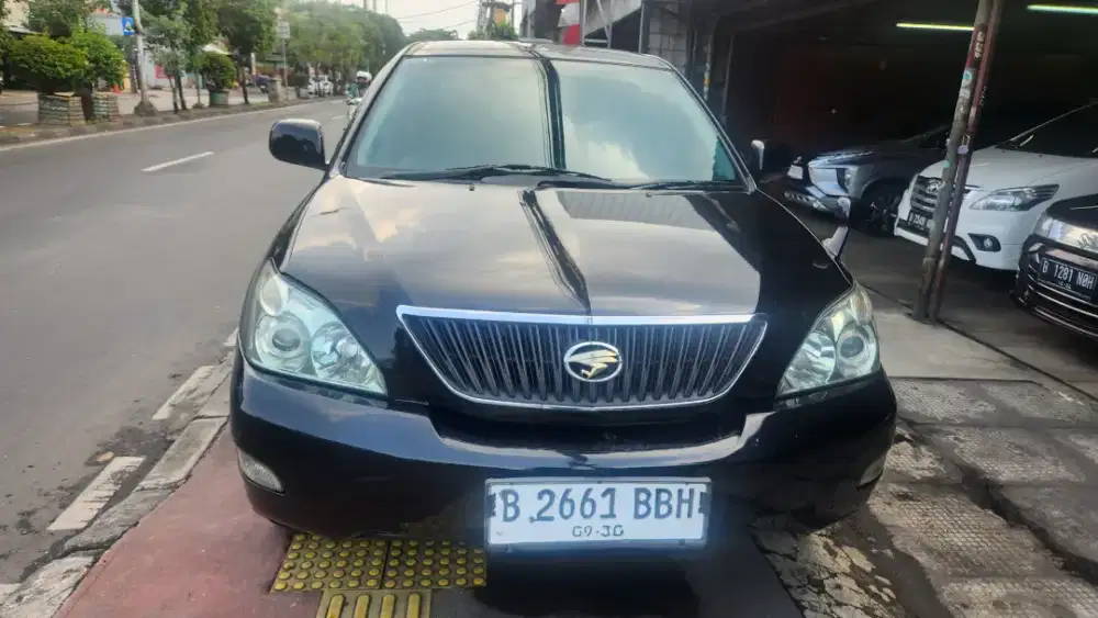 Toyota harrier 4WD 3.0 th 2004 AT non air sus