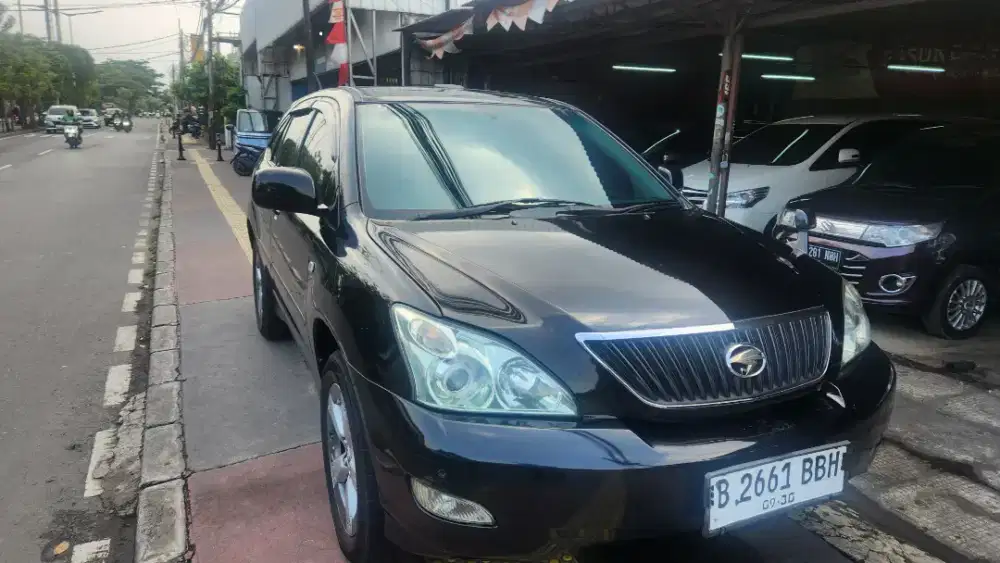 Toyota harrier 4WD 3.0 th 2004 AT non air sus