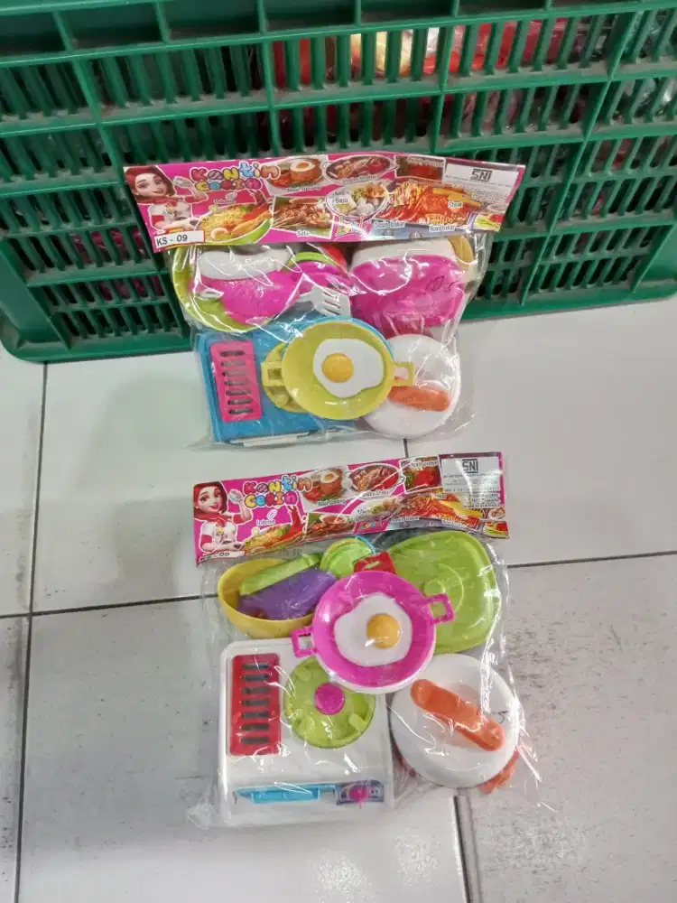 Mainan anak kantin ceria masak set