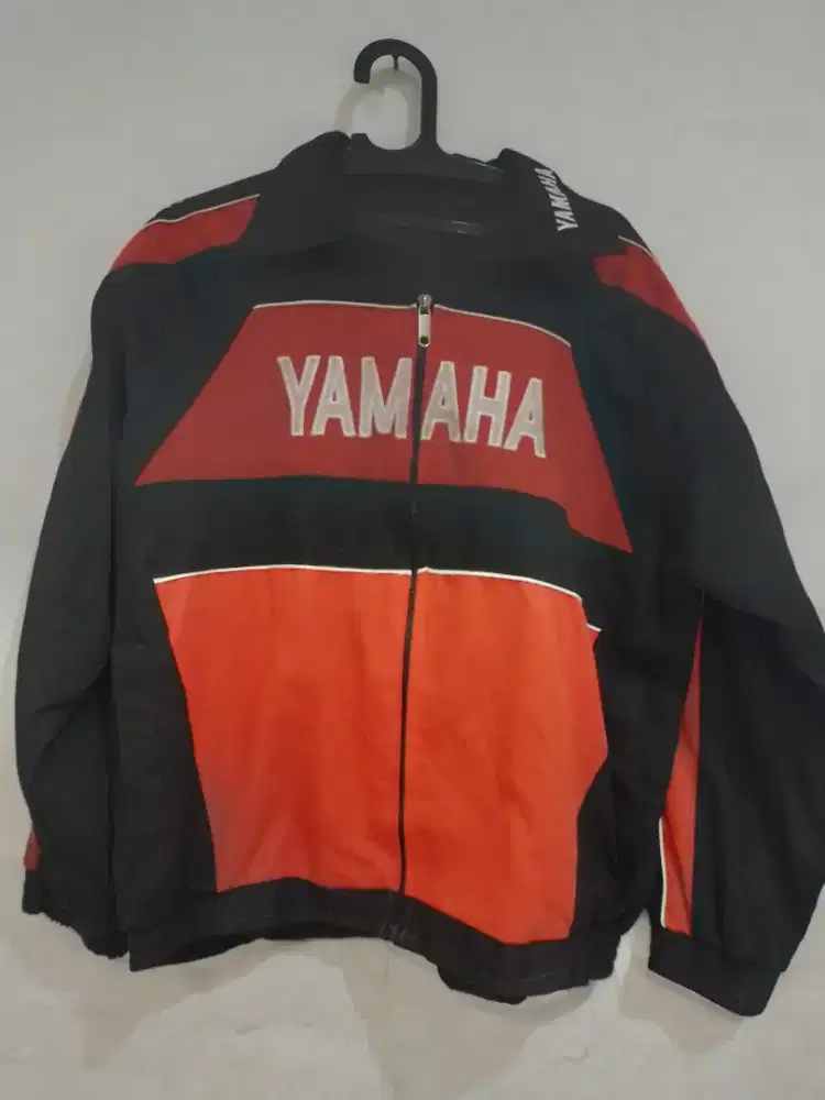 Jaket motor yamaha