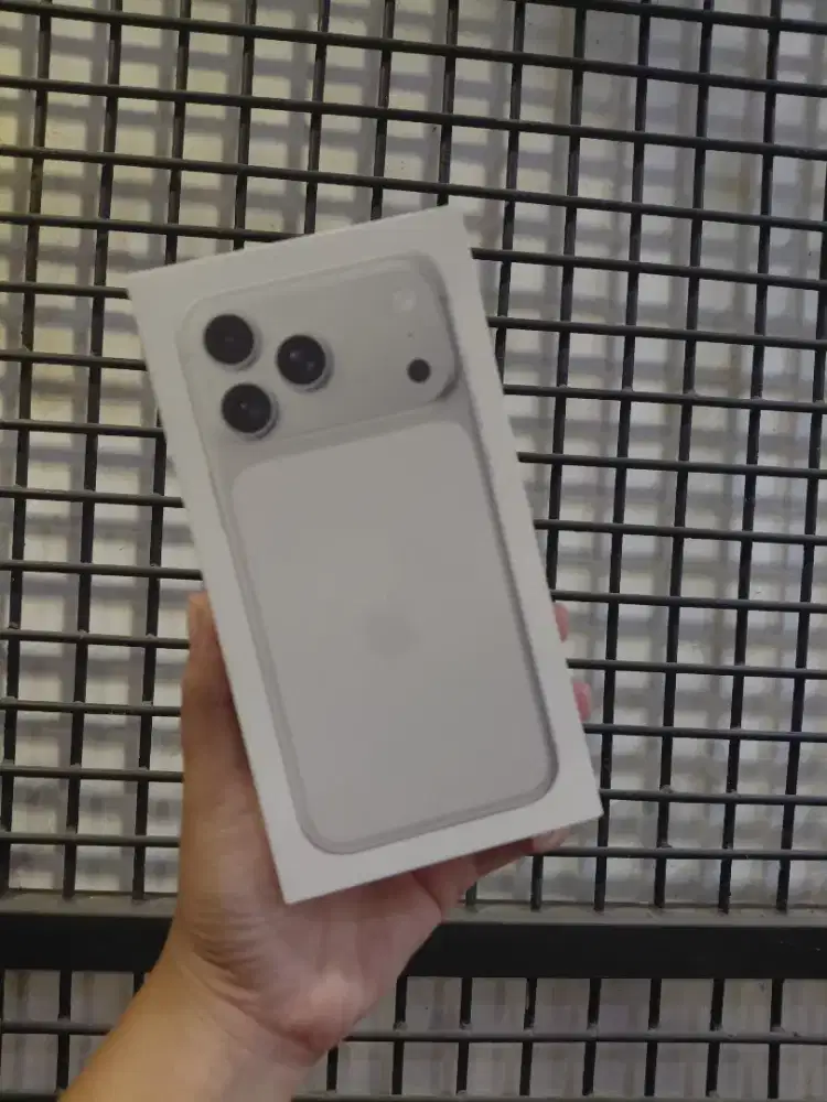 Iphone 17 promax 2 tb silver