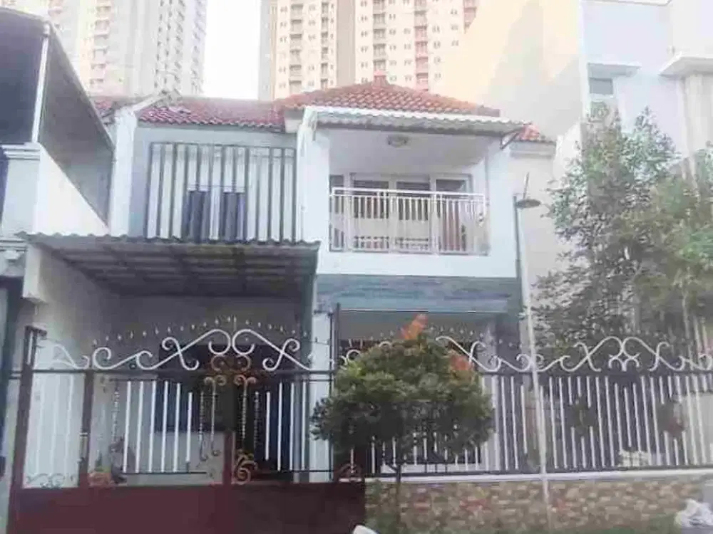 Rumah 2 Lantai Kokoh Full Granit & Full Renov Jual Murah Siap Huni di Villa Kalijudan Surabaya