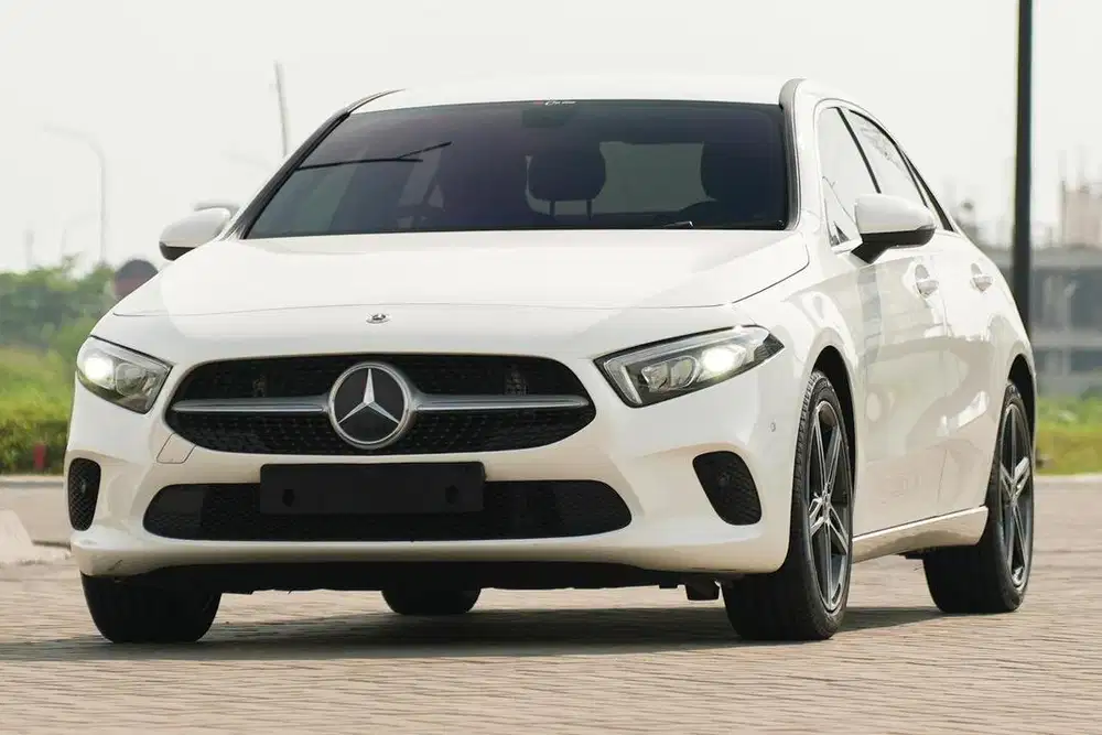 (DP 5jt) Mercedes Benz A200 1.3 Progressive Line Sedan 2022