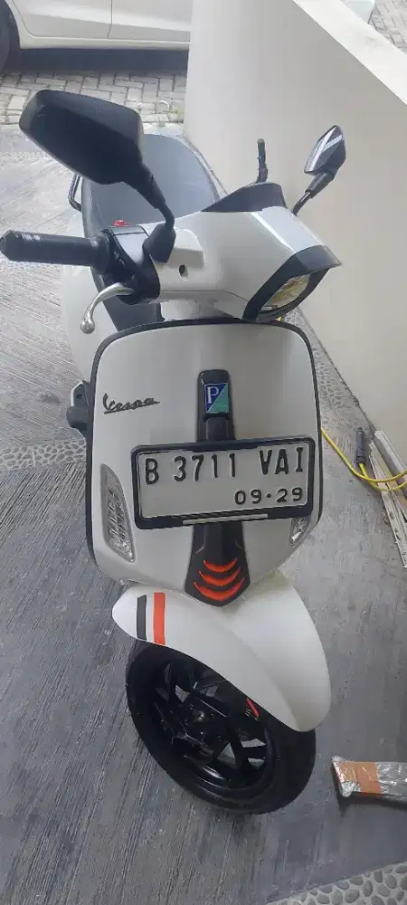 Vespa Sprint 150 kondisi sangat terawat istimewa