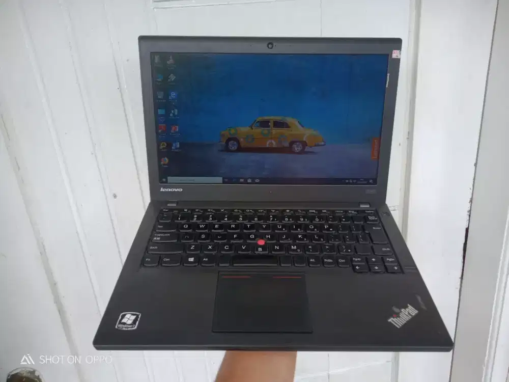 LAPTOP LENOVO CORE i5 RAM 8Gb SSD 256GB MURAH