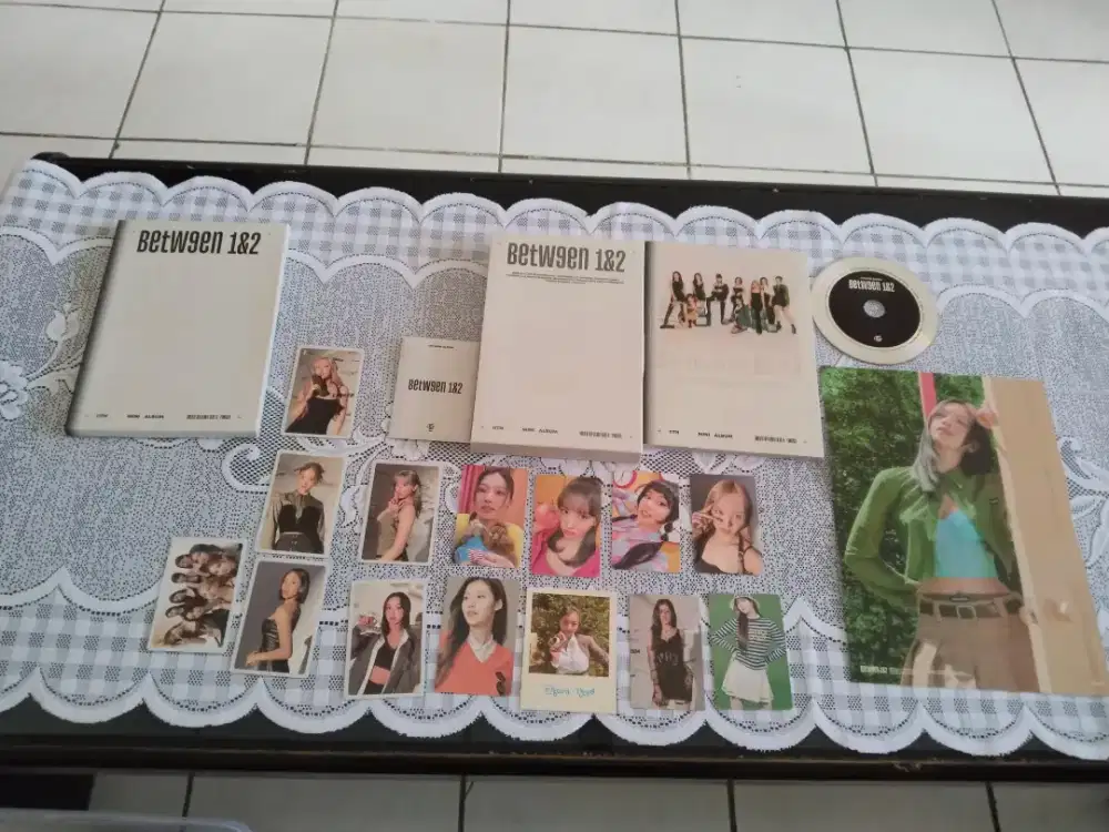Album Twice Between 1&2
