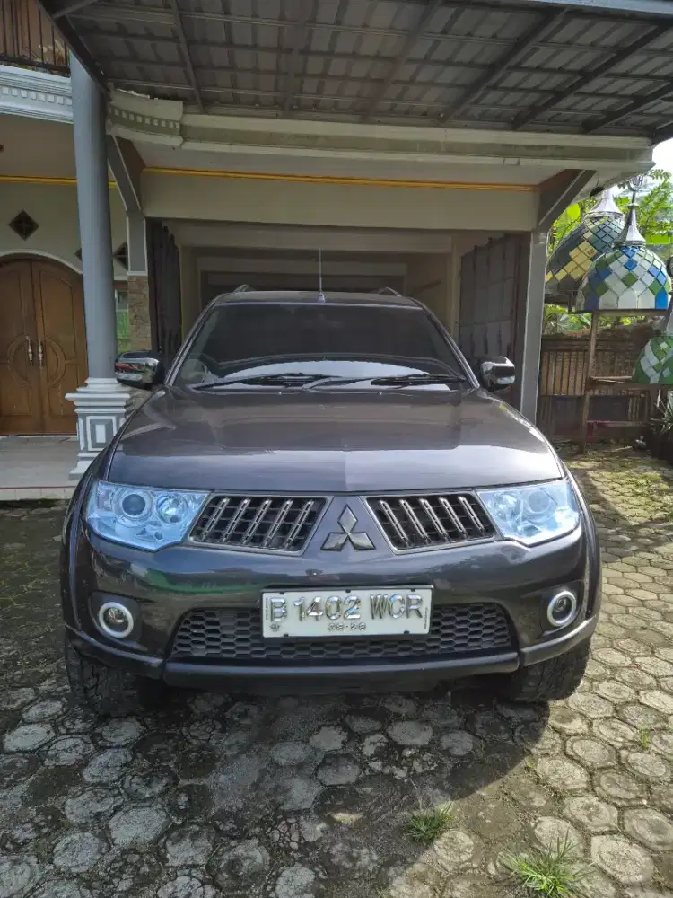 Pajero sport exceed 2009 AT abuabu