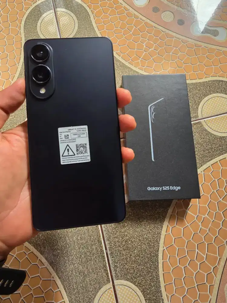 Samsung s25 edge 12/256 mulus garansi panjang