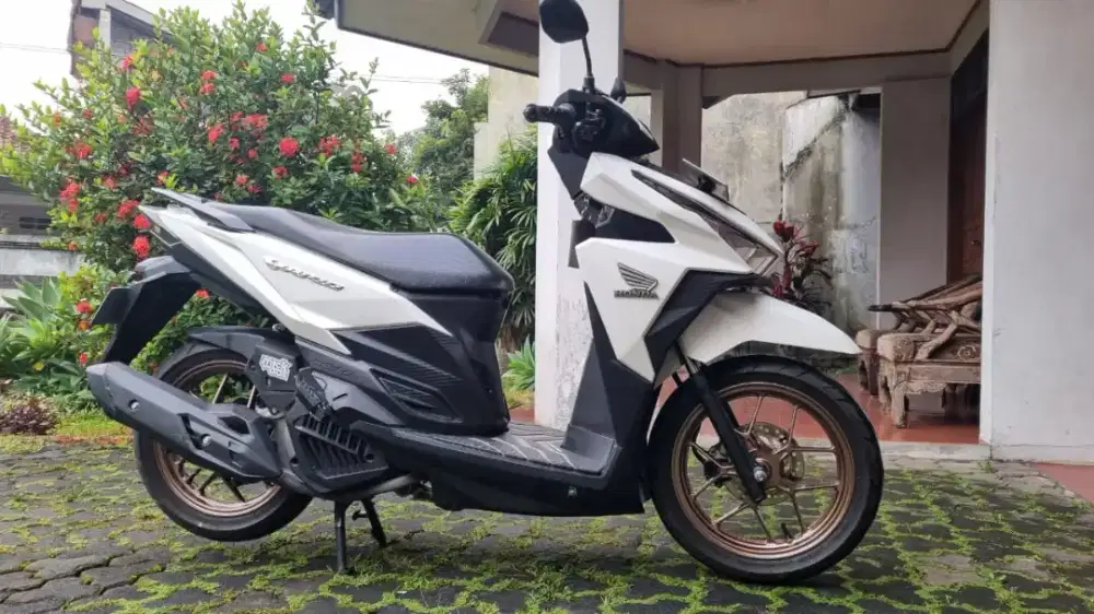 Vario Putih 150 cc Kodya