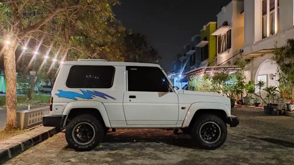 Daihatsu Feroza 1994 Bensin