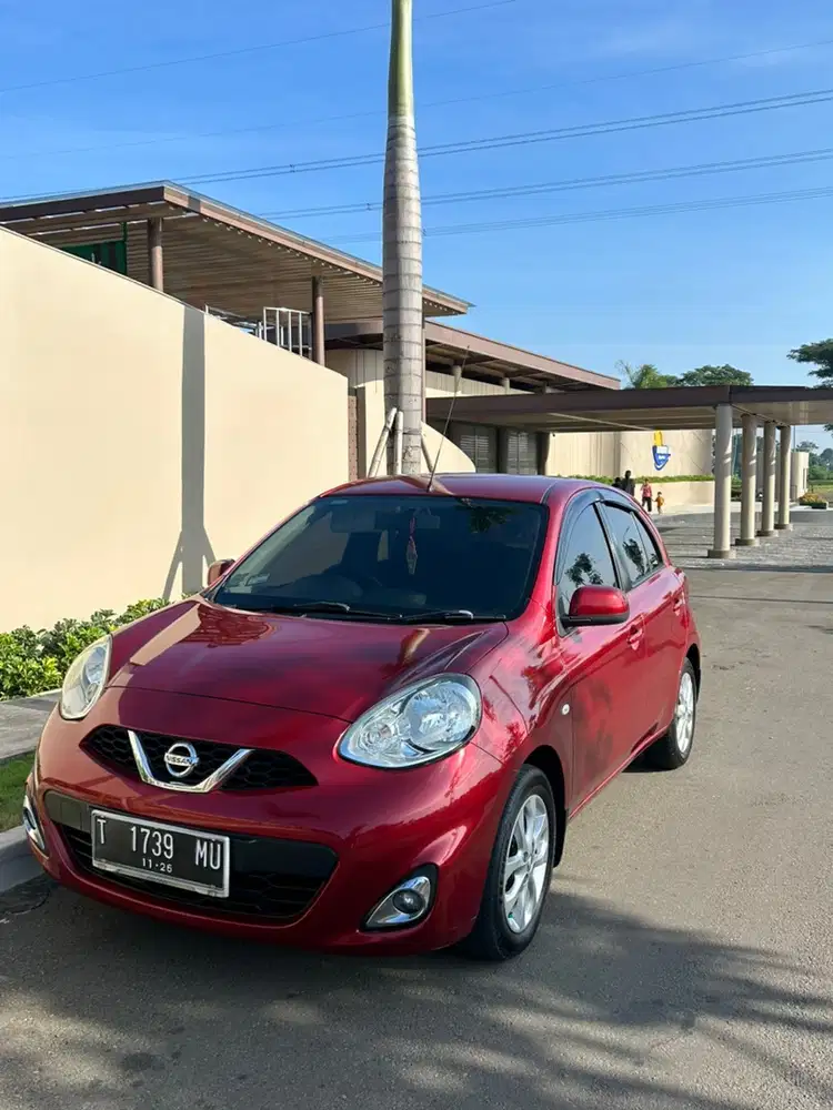 Nissan March 2018 Bensin