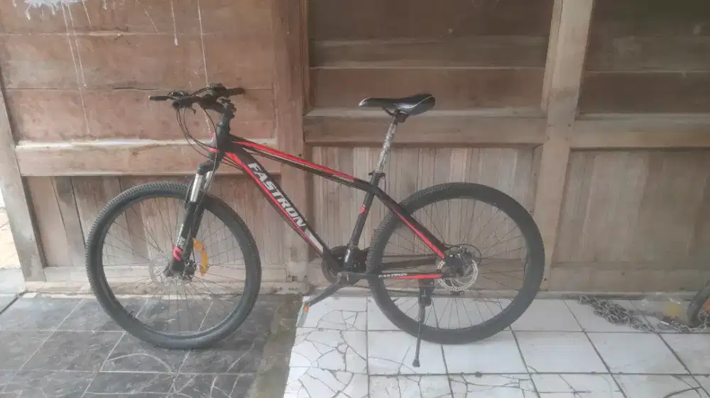 Di jual sepeda gunung uk 27 siap pake