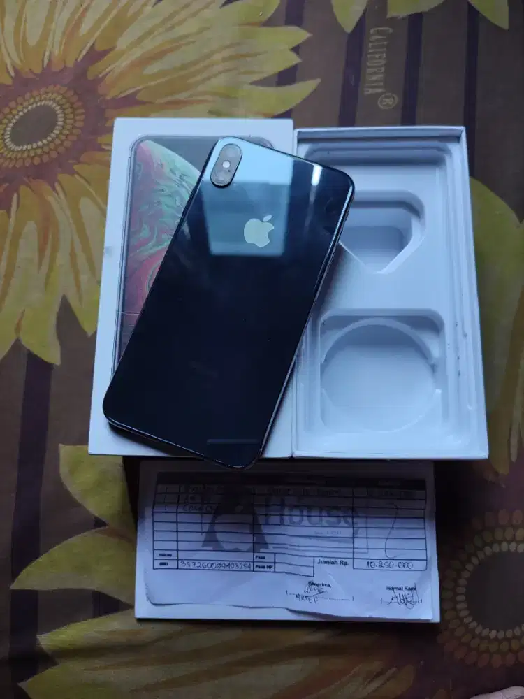 IPHONE XS MAX 64 GB KEMENPERIN.