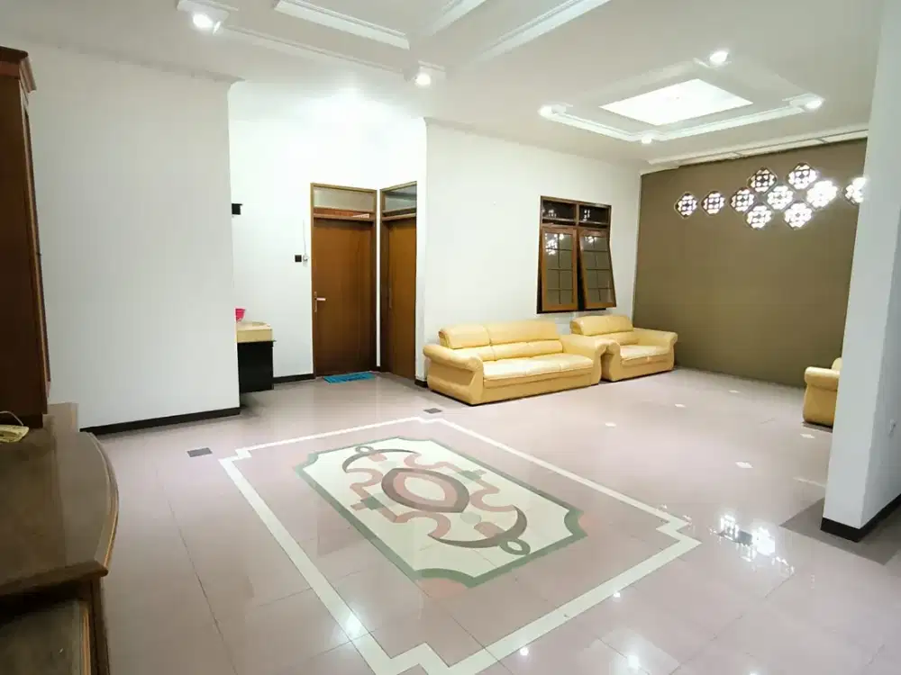 DISEWA KAN RUMAH DI BATUNUNGGAL PERMAI