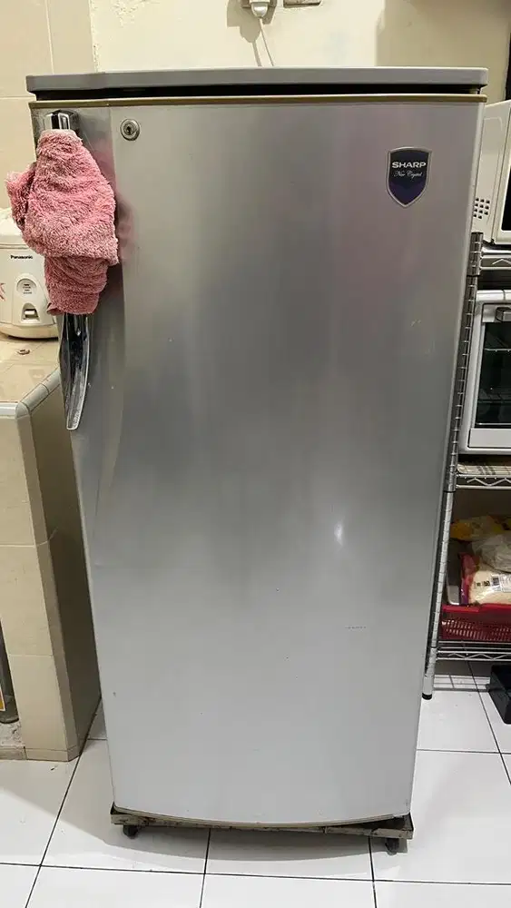 Kulkas 1 pintu Sharp