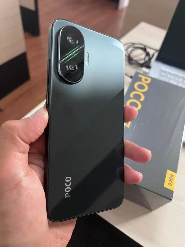 Poco F7 Fullset 512 GB Rasa Baru