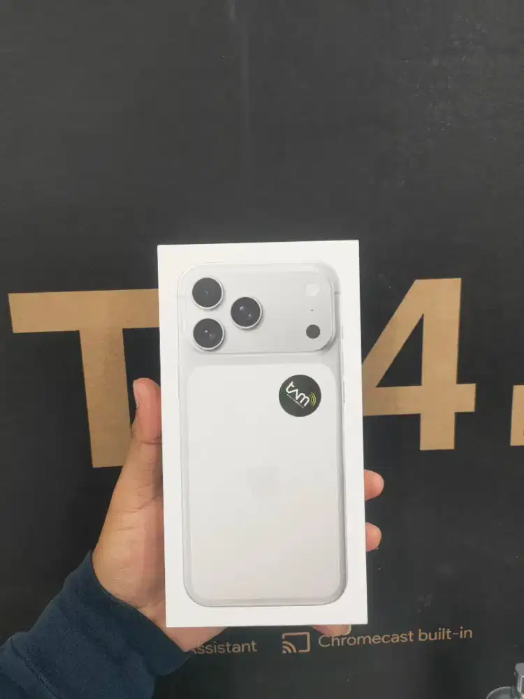 iPhone 17 Promax 256 Silver New