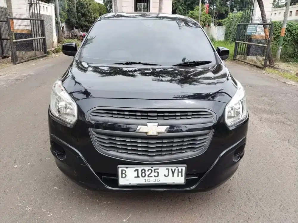 Chevrrolet Spin Ls 1.5 Mt 2015 Harga Cash Rp.71 jt