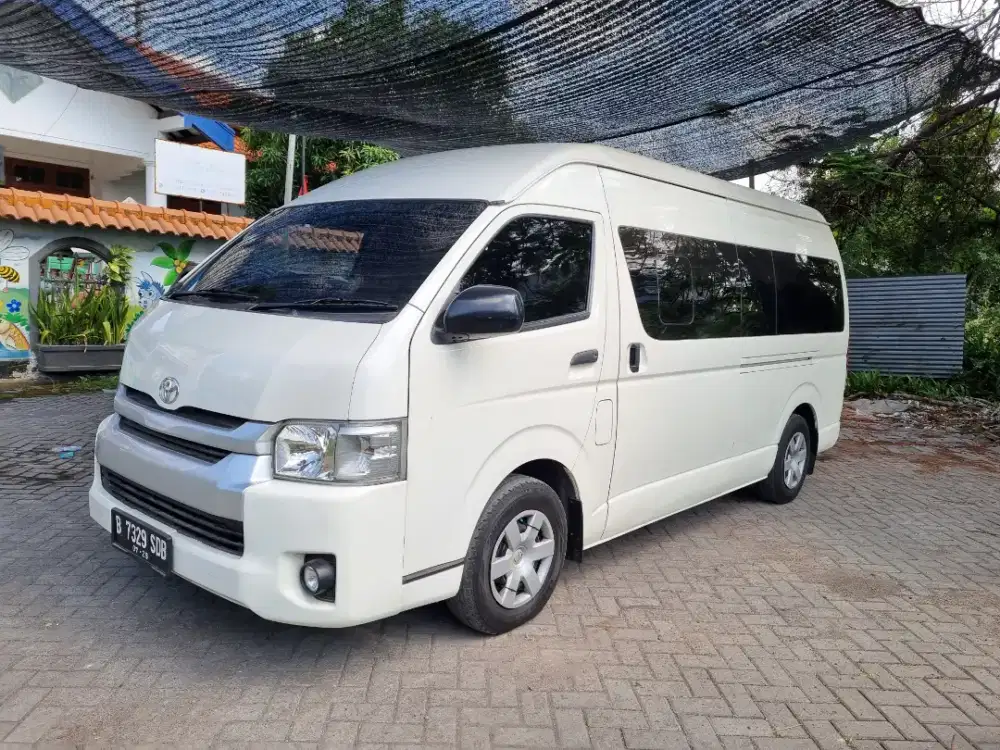 TOYOTA HIACE COMMUTER DIESEL MANUAL TAHUN 2020