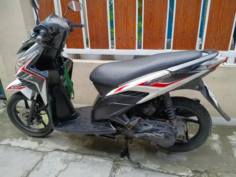 Honda vario Techno 2011 B Depok mesin halus surat lengkap