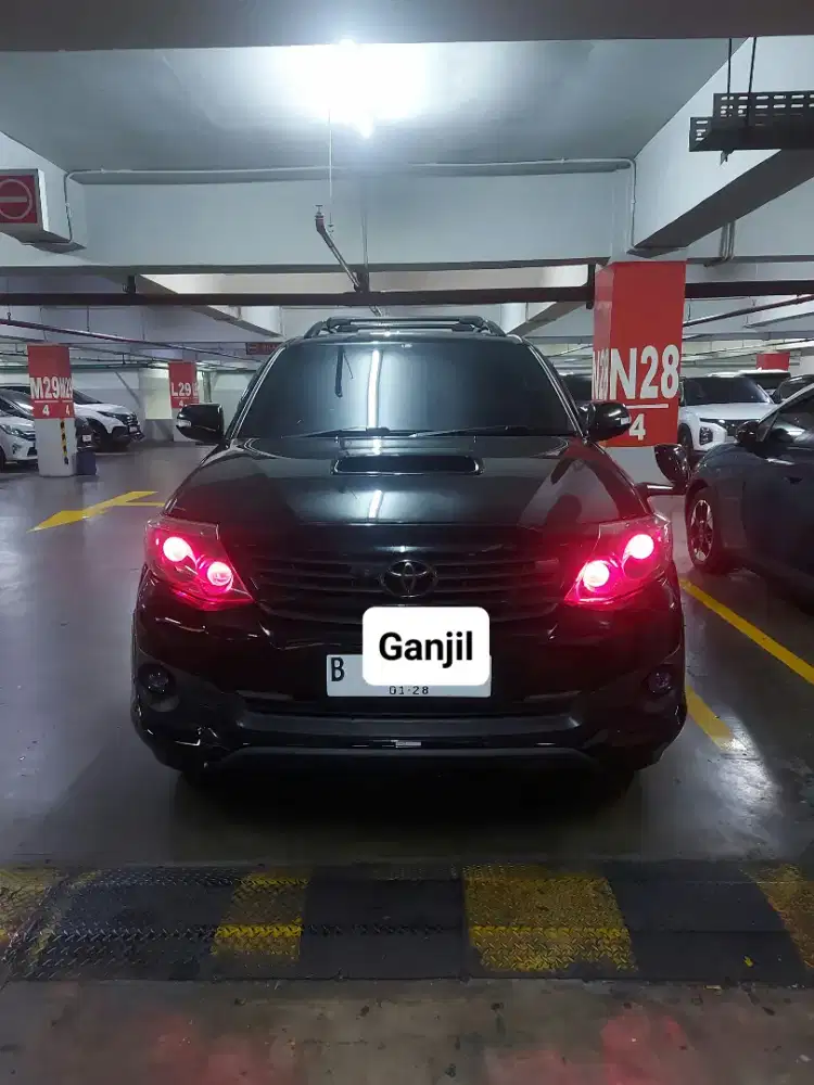 Fortuner VNT TRD Last Edition Camera 360