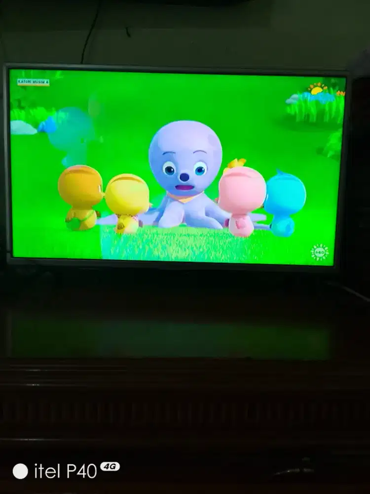 dijual TV led analog 32in merk LG