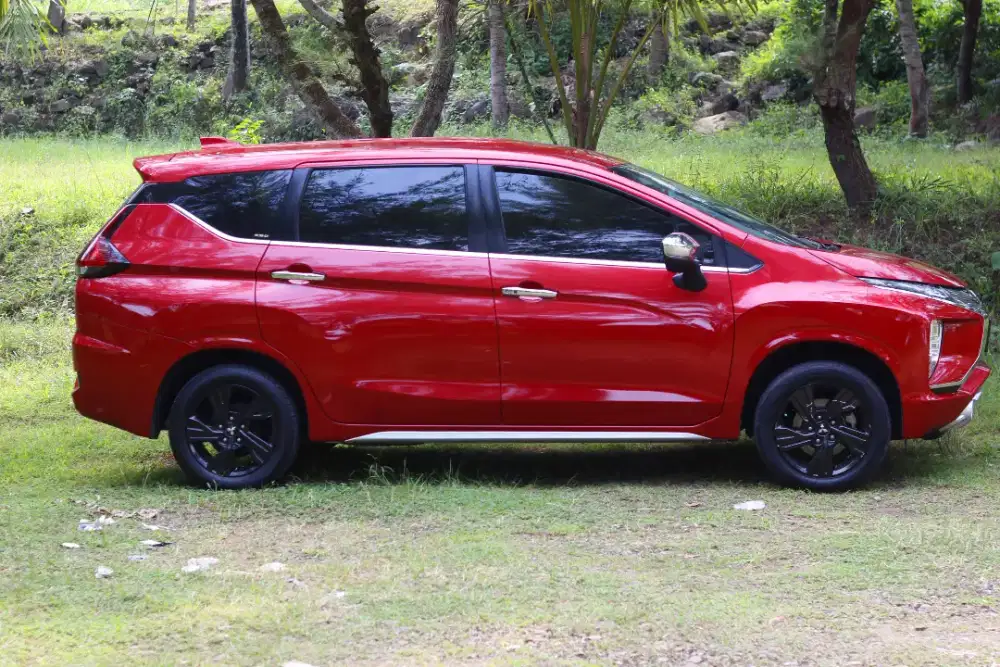 Xpander ultimate AT Merah merona