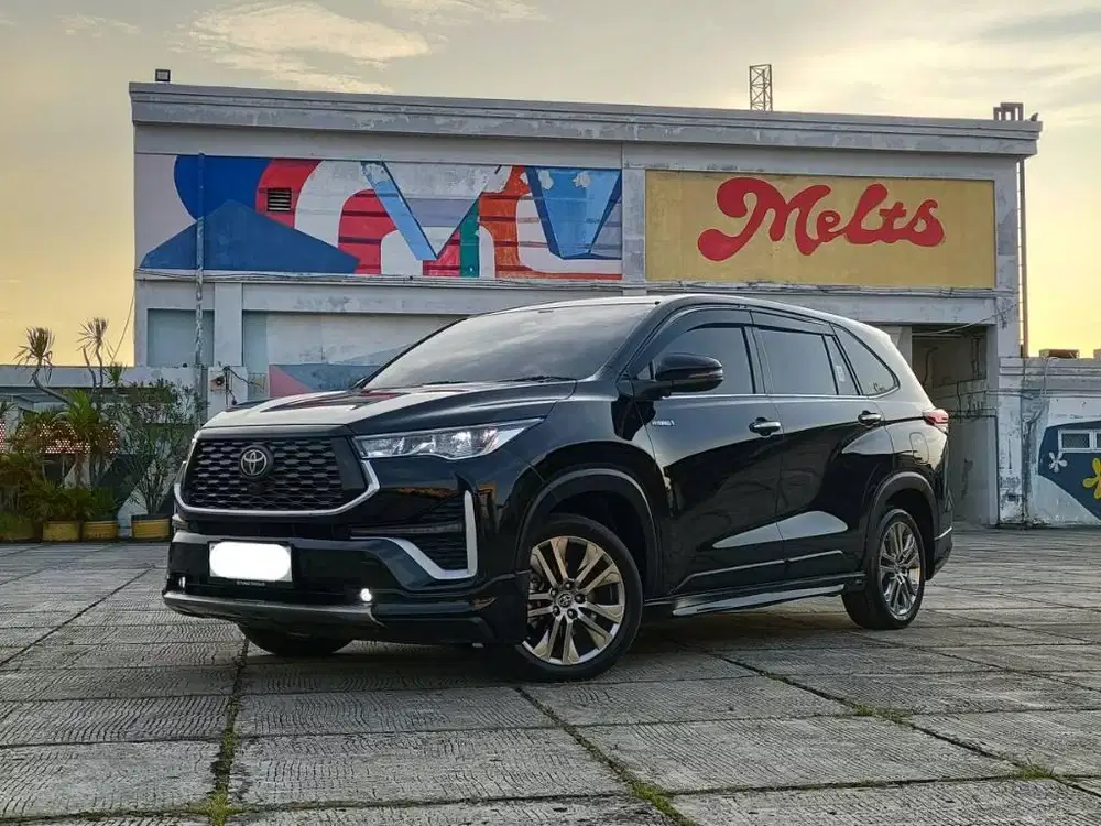 Innova Zenix Hybrid Modellista Q TSS 2.0 AT 2023