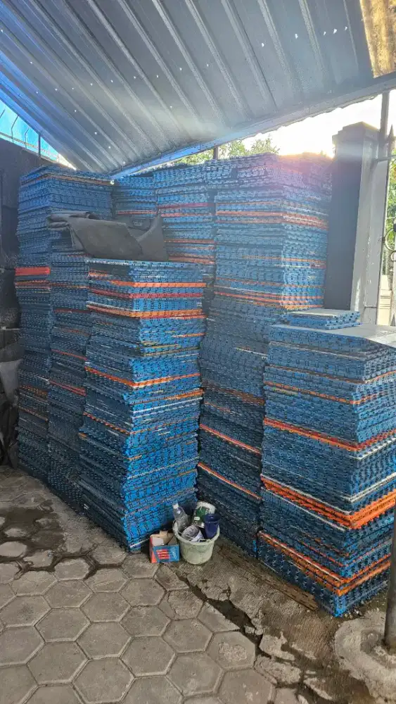 INTERLOCK FUTSAL KONDISI BAIK