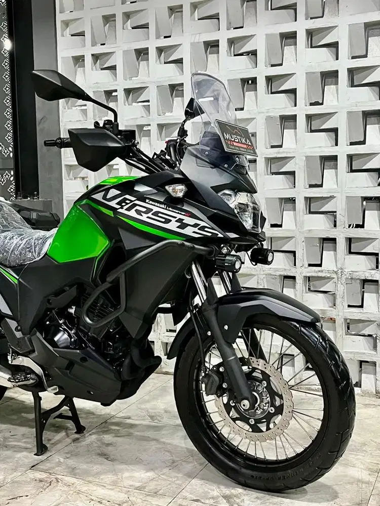 Terbatas ODO 9RB!!Kawasaki Versys X 250 th 2023 - Ayu Mustika