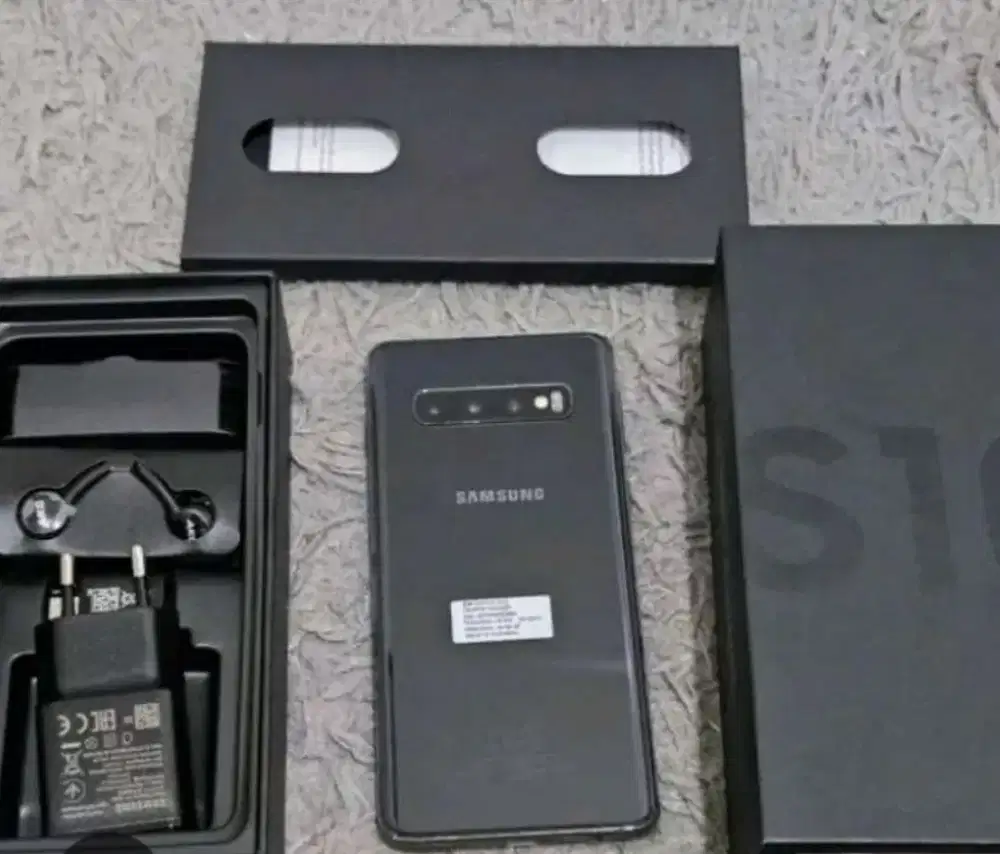 Murah hp Samsung S10+ plus 8/128 lkp, bs TT