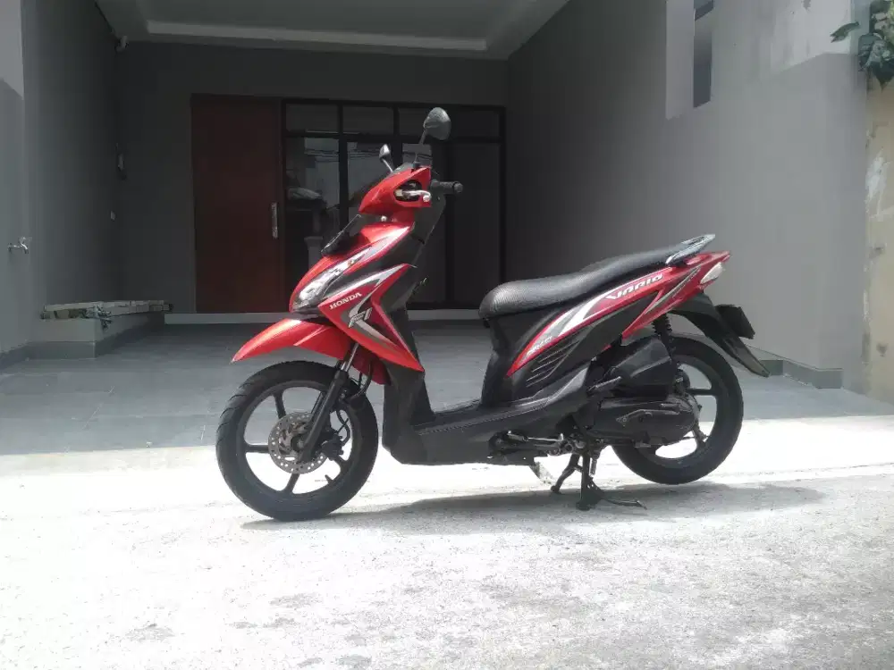 Di jual cepat Honda Vario 110 LED Thn 2014 akhir merah Tangan pertama