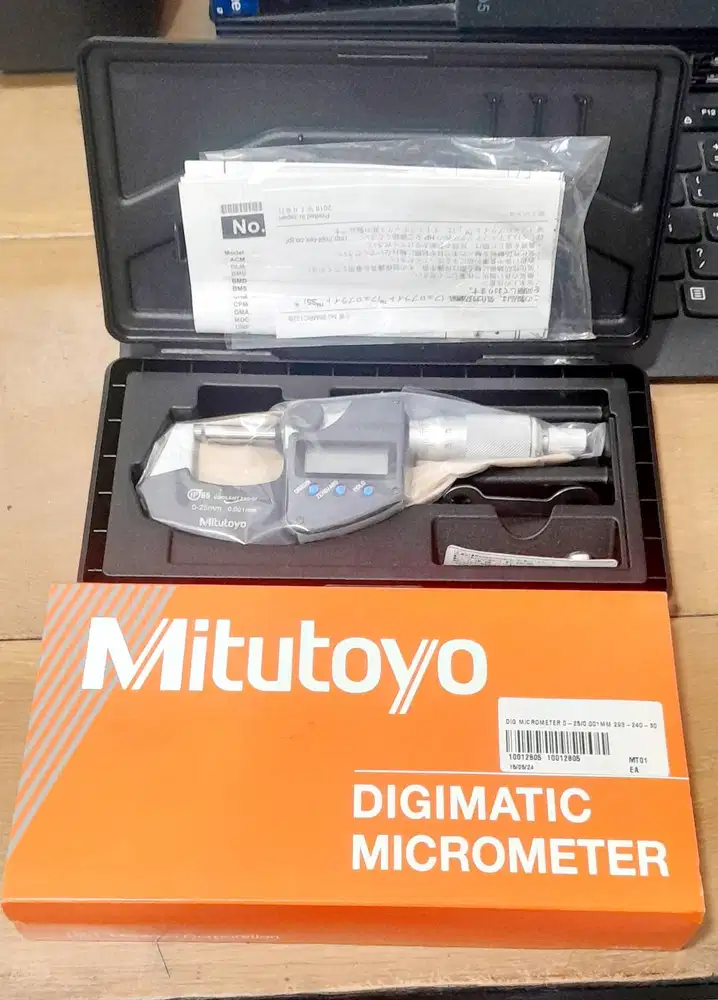 Mikrometer digital kondisi baru masih dalam plastik