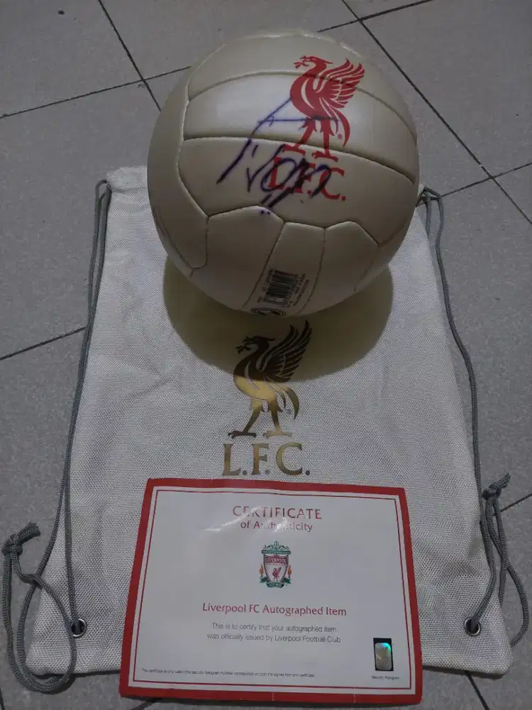 Bola bertanda tangan pemain liverpool (Diego Jota) ASLI