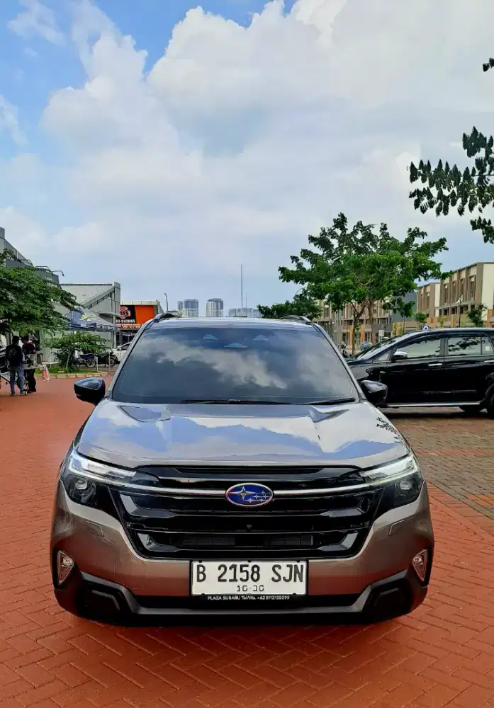 Subaru Forester  2025  like new condition