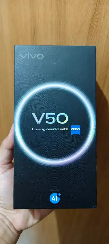 Vivo v50 (12/256)
