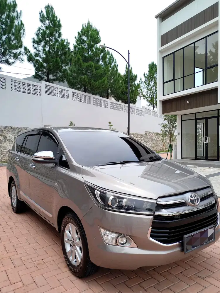 Toyota Kijang Innova 2016 Bensin