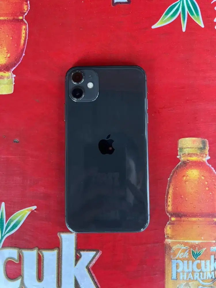 iPhone 11 64gb Intern